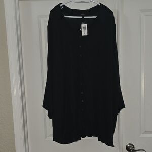 NWT: Torrid Classic Black Blouse